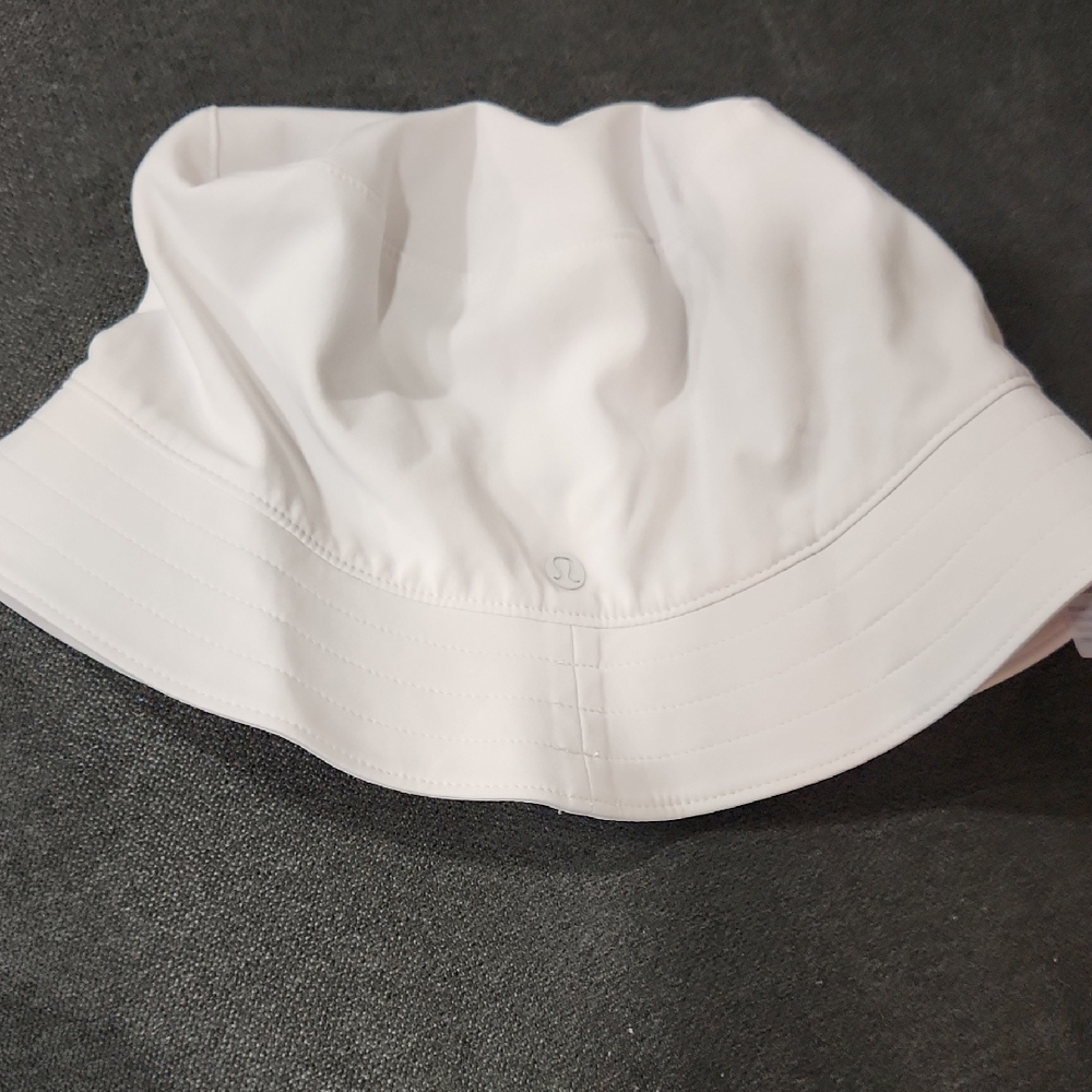 White Lululemon Bucket Hat